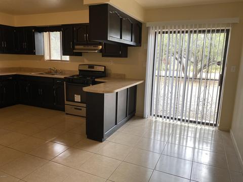 1851 Apache Dr, Douglas, AZ 85607 photo 10