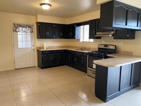1851 Apache Dr, Douglas, AZ 85607 photo 9