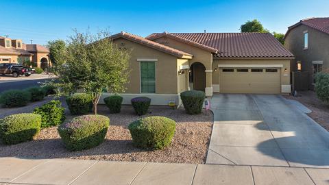3135 E Ridgewood Ln, Gilbert, AZ 85298 photo 2
