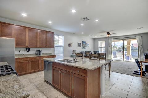 3135 E Ridgewood Ln, Gilbert, AZ 85298 photo 4