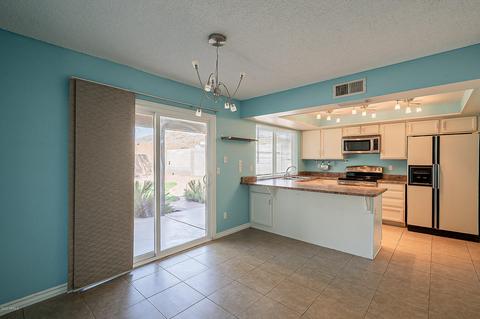 10038 S 46th Pl, Phoenix, AZ 85044 photo 15