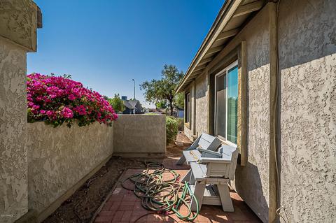 10038 S 46th Pl, Phoenix, AZ 85044 photo 9