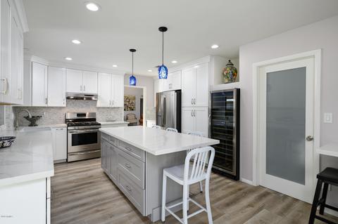 2345 E Becker Ln, Phoenix, AZ 85028 photo 11