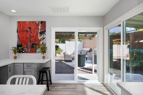 2345 E Becker Ln, Phoenix, AZ 85028 photo 13
