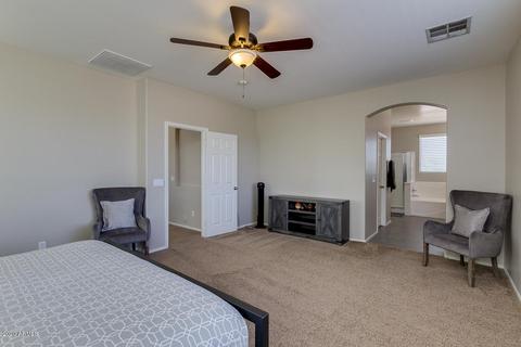 3084 S Lois Ln, Gilbert, AZ 85295 photo 23