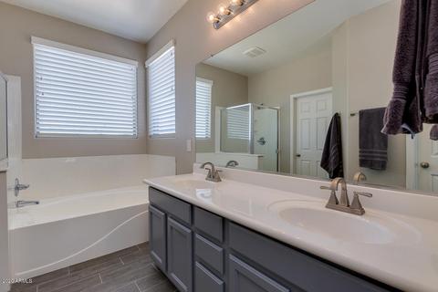 3084 S Lois Ln, Gilbert, AZ 85295 photo 26