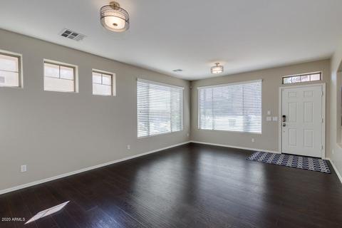 3084 S Lois Ln, Gilbert, AZ 85295 photo 7