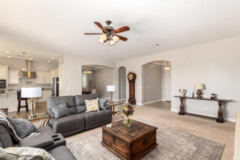 3835 E Carob Dr, Gilbert, AZ 85298 photo 6