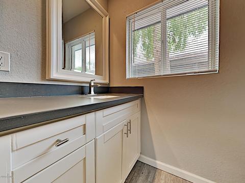 4728 E Oak St, Phoenix, AZ 85008 photo 14