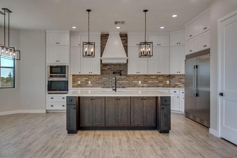 517 S Moon Rd, Apache Junction, AZ 85119 photo 9