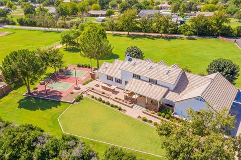 3917 E Brooks Farm Rd, Gilbert, AZ 85298 photo 3