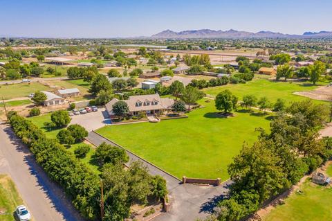 3917 E Brooks Farm Rd, Gilbert, AZ 85298 photo 65