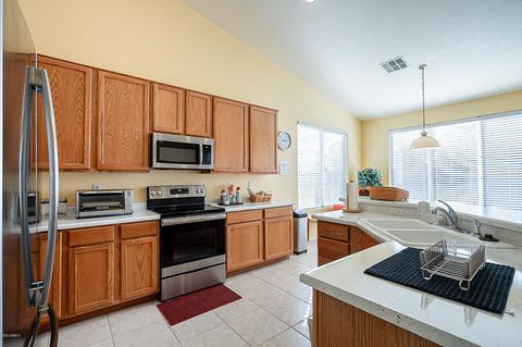 2121 S Southwind Dr, Gilbert, AZ 85295 photo 22