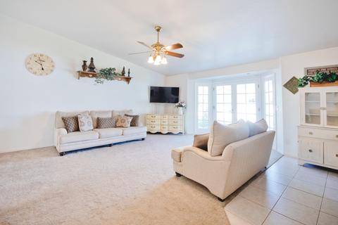 4008 E Glade Cir, Mesa, AZ 85206 photo 9