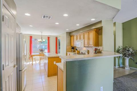 2524 E Oakland St, Gilbert, AZ 85295 photo 6