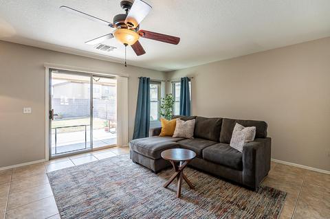 655 S Porter St, Gilbert, AZ 85296 photo 2