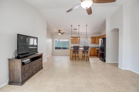 4519 E Glenhaven Dr, Phoenix, AZ 85048 photo 2