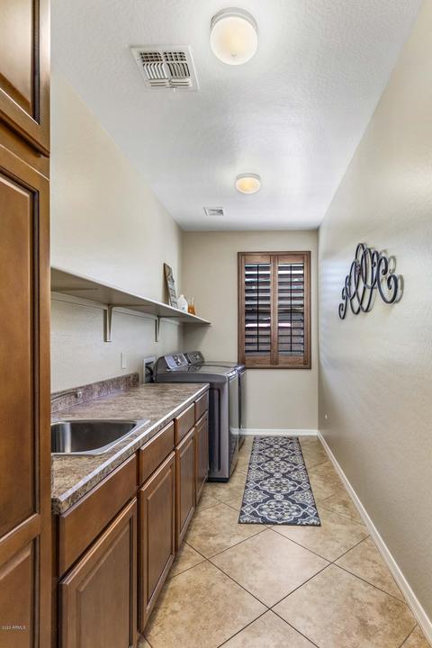 2750 E Carob Dr, Gilbert, AZ 85298 photo 16