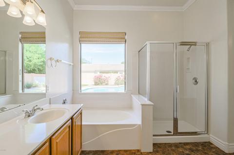 844 E Harrison Ct, Gilbert, AZ 85295 photo 8