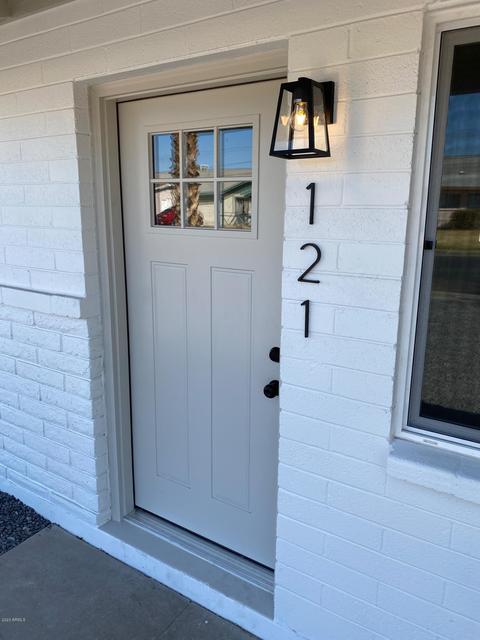 121 E Garnet Ave, Mesa, AZ 85210 photo 2