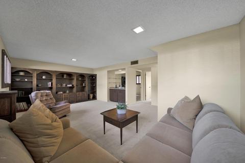 1037 E Carter Dr, Tempe, AZ 85282 photo 5