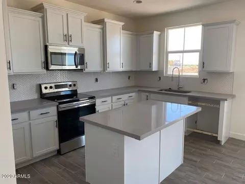 9513 E Talon Ave, Mesa, AZ 85212 photo 2