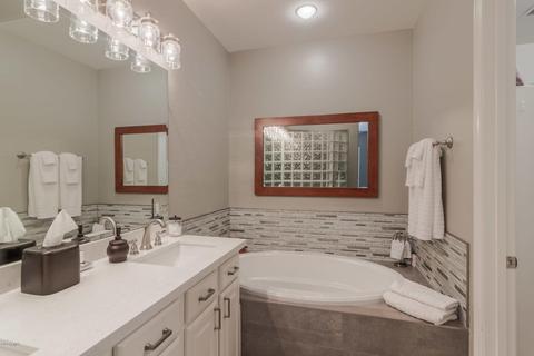 5110 N 34th Way, Phoenix, AZ 85018 photo 20