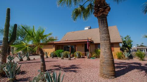 2840 E Cactus Rd, Phoenix, AZ 85032 photo 1
