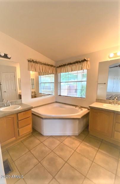 1080 E Scenic St, Apache Junction, AZ 85119 photo 12