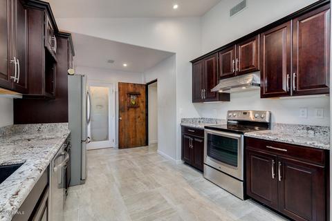 3410 E Lazy Ln, Phoenix, AZ 85028 photo 15