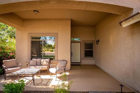 3637 E Red Oak Ln, Gilbert, AZ 85297 photo 4