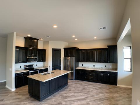 35 E Old Paint Trl, Phoenix, AZ 85086 photo 3