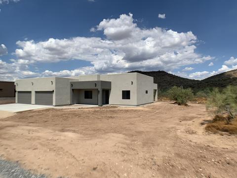 35 E Old Paint Trl, Phoenix, AZ 85086 photo 1