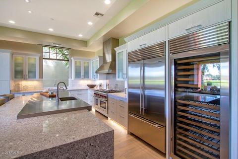 2 E Biltmore Est #101, Phoenix, AZ 85016 photo 2