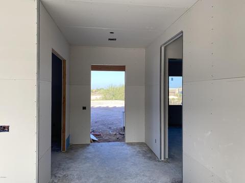 579 S Moon Rd, Apache Junction, AZ 85119 photo 3