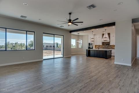 579 S Moon Rd, Apache Junction, AZ 85119 photo 6