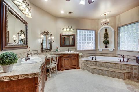 15415 E Pickett Ct, Gilbert, AZ 85298 photo 53