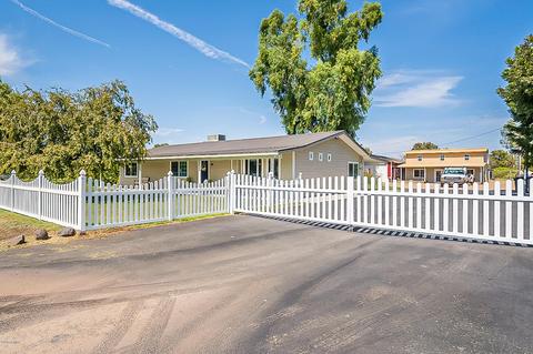 3348 E Redfield Rd, Gilbert, AZ 85234 photo 1