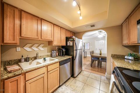 3825 E Camelback Rd #237, Phoenix, AZ 85018 photo 2