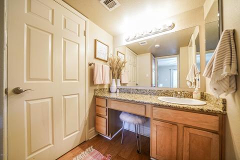 3825 E Camelback Rd #237, Phoenix, AZ 85018 photo 4