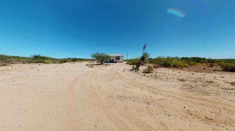 1442 E Morris Ln, Benson, AZ 85602 photo 3