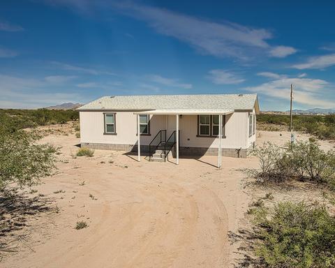 1442 E Morris Ln, Benson, AZ 85602 photo 2