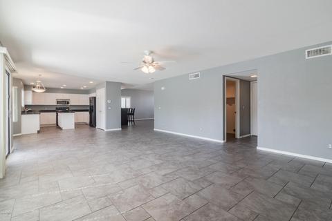 2027 E Parkside Ln, Phoenix, AZ 85024 photo 9
