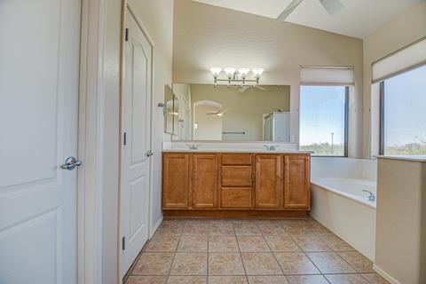 7026 E Regina St, Mesa, AZ 85207 photo 13