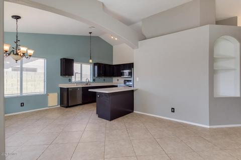174 N Cobblestone St, Gilbert, AZ 85234 photo 11