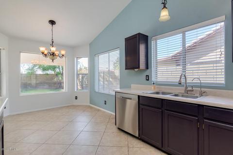 174 N Cobblestone St, Gilbert, AZ 85234 photo 22