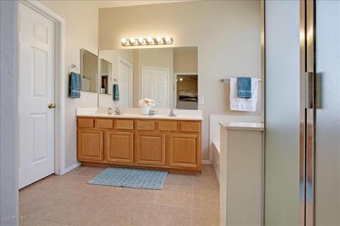 2510 E Toledo Ct, Gilbert, AZ 85295 photo 5