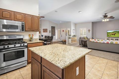 1842 E Anderson Dr, Phoenix, AZ 85022 photo 9