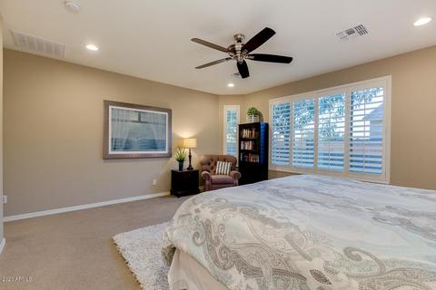 4042 E Amber Ln, Gilbert, AZ 85296 photo 13