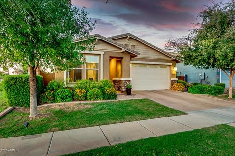 4042 E Amber Ln, Gilbert, AZ 85296 photo 1
